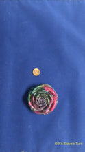 Load image into Gallery viewer, Resin Casting - Flower 2180
